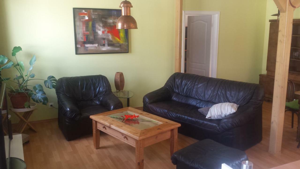 Ferienwohnung Mit Fitness ライプツィヒ エクステリア 写真
